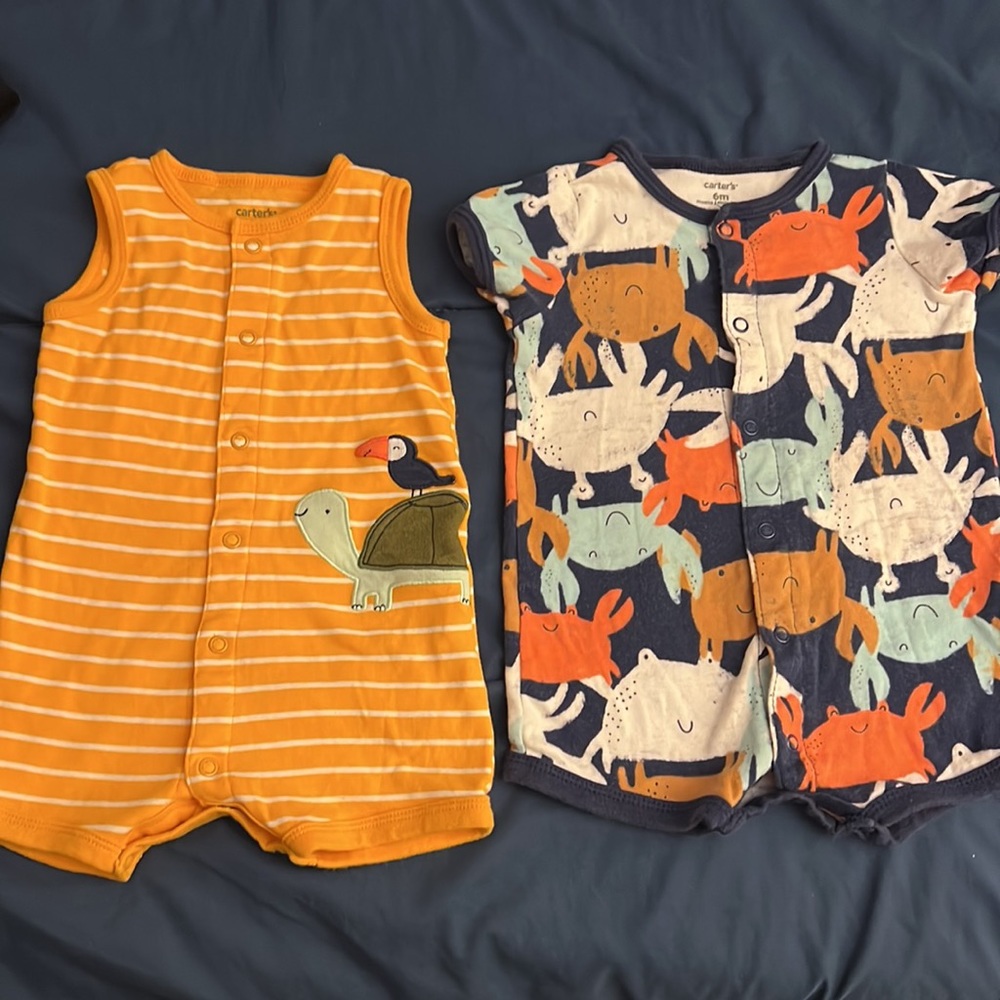 Carters baby set